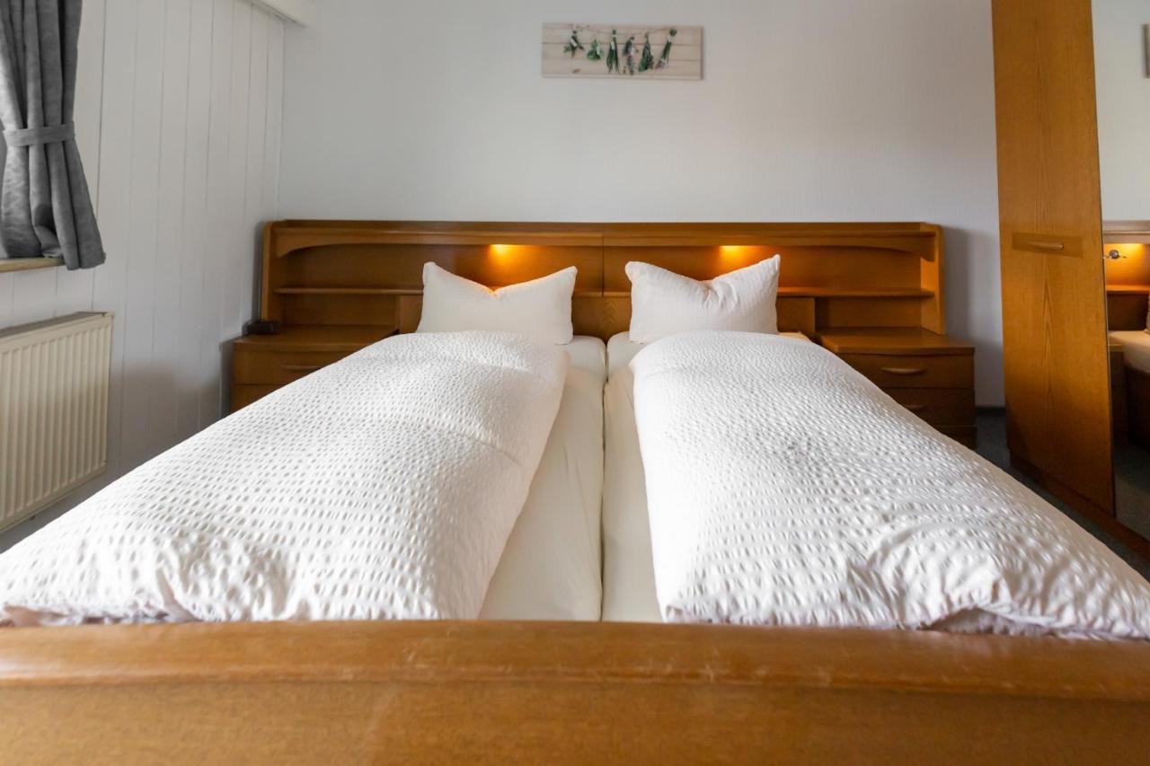 Hotel Froehlich-Hoeche อุสลาร์ ภายนอก รูปภาพ